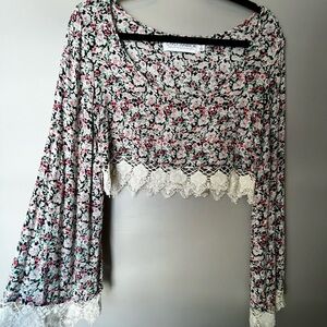 Gypsy Warrior Floral Lace Trim Crop Top - Black and Pink